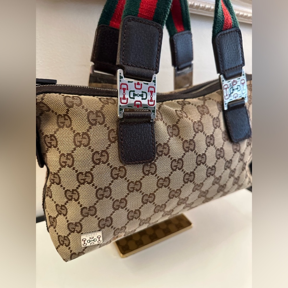 Gucci Beige GG Canvas Tote with Green and Red Striped Handles - Picture 3 of 12